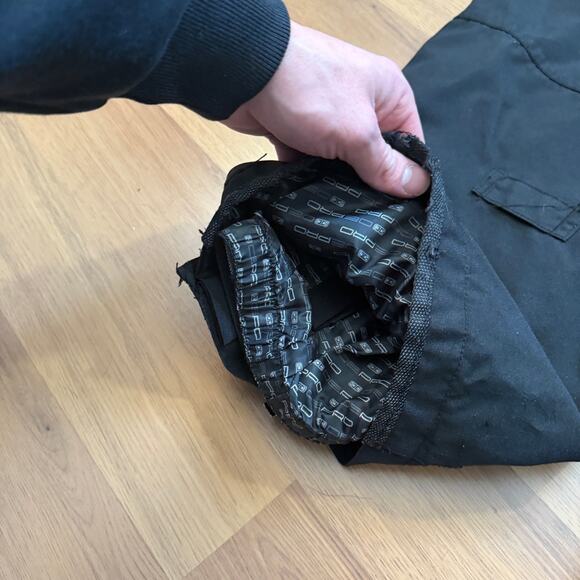 Men's Ocean and Earth Black Fleece Lined Snowboard Ski Snow Winter Pants Sz XL - Picture 8 of 8